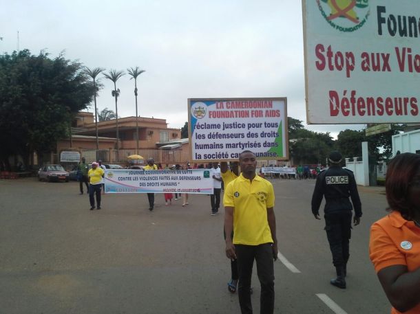 La marche pacifique des défenseurs des droits humains au Cameroun. (Photo de Facebook)