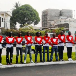 Cameroun : La communauté LGBT+ en grand danger alors que ses dirigeants prennent la&nbsp;fuite