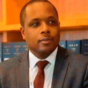 Sénégal : poursuite de l&rsquo;instruction judiciaire contre 99 gays présumés dont 71 maintenus en détention&nbsp;provisoire